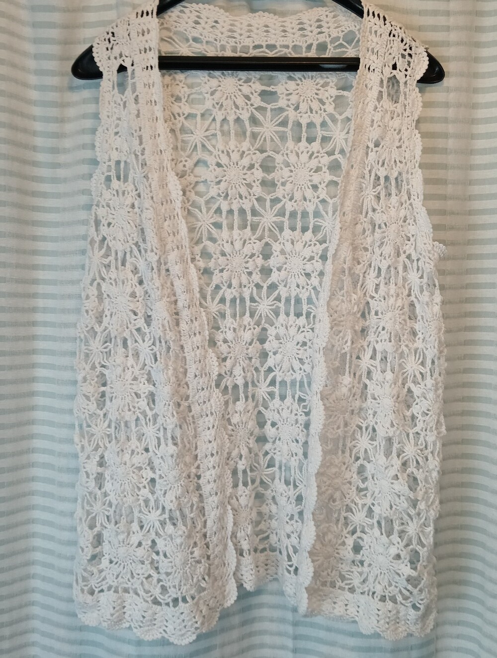 Crochet Openwork Sleeveless Vest - White Medium Size